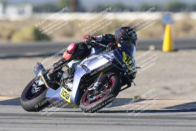 media/Nov-01-2025-CVMA (Sat) [[fc0f7531b8]]/Race 13-Femmewalla-Femmewalla UL/